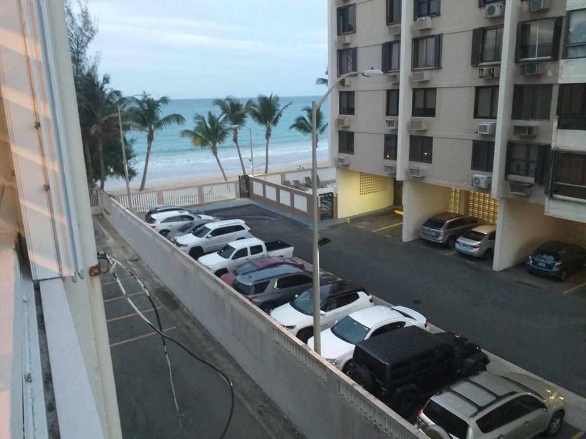 Beach Front Apt 4 At Isla Verde Tower Lägenhet San Juan Exteriör bild